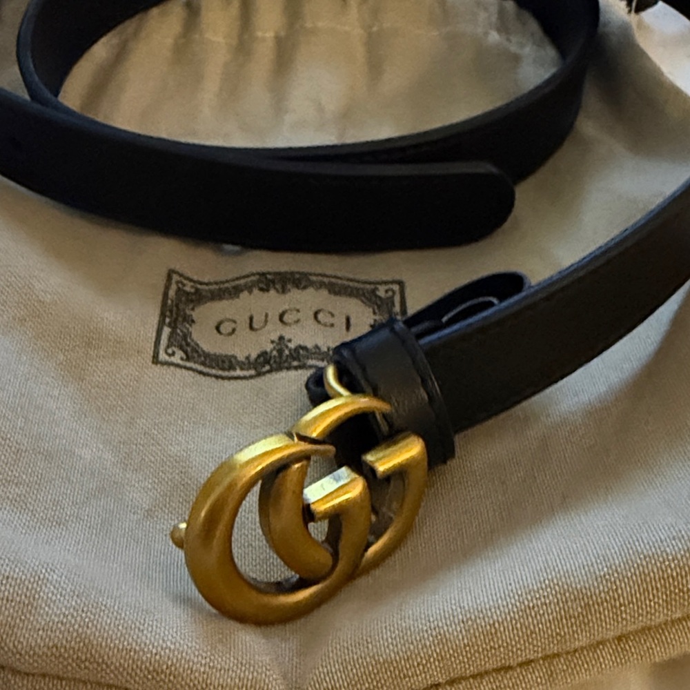 Gucci Black Belt with Gold Buckle (30/32)